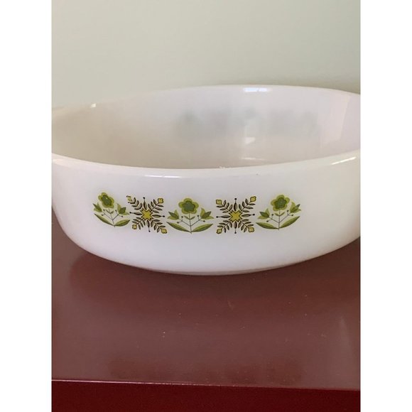 Green meadow number 437 glass big fire king casserole dish​ - Picture 3 of 6